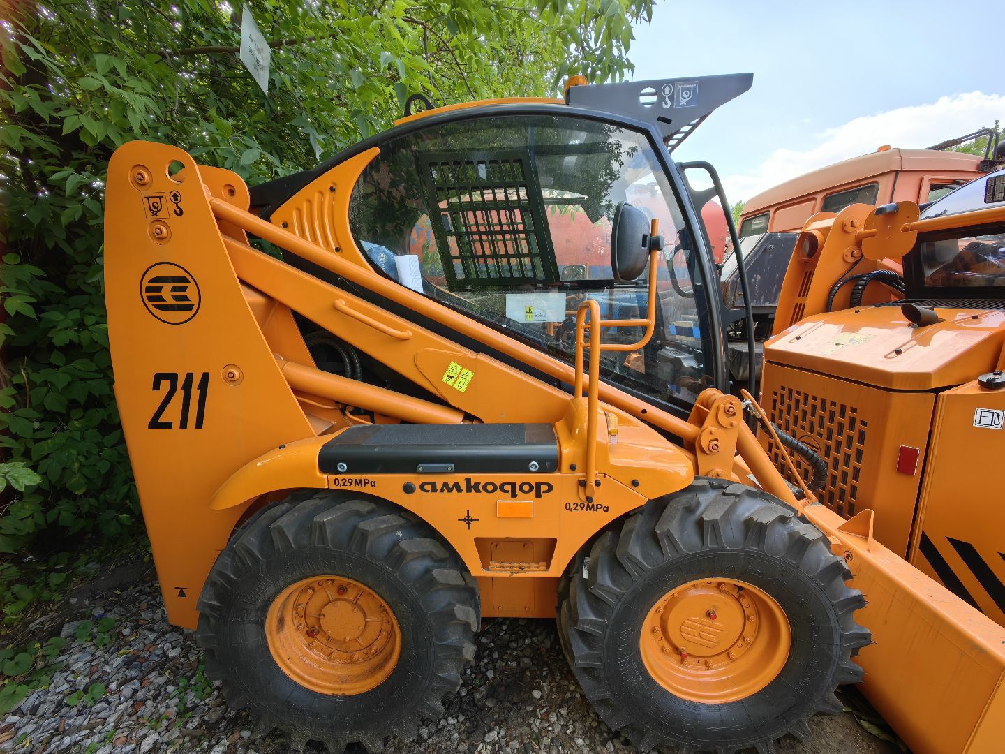 Техника, мини-погрузчик, парк, уборка