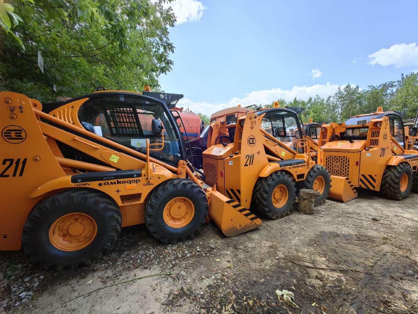 Техника, мини-погрузчик, парк, уборка