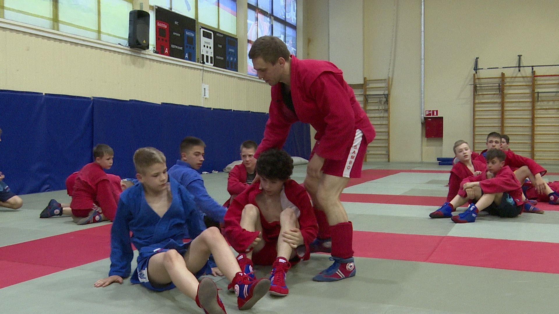 Реутов, спорт, самбо, Денис Давыдов, ФОК, спортивная школа