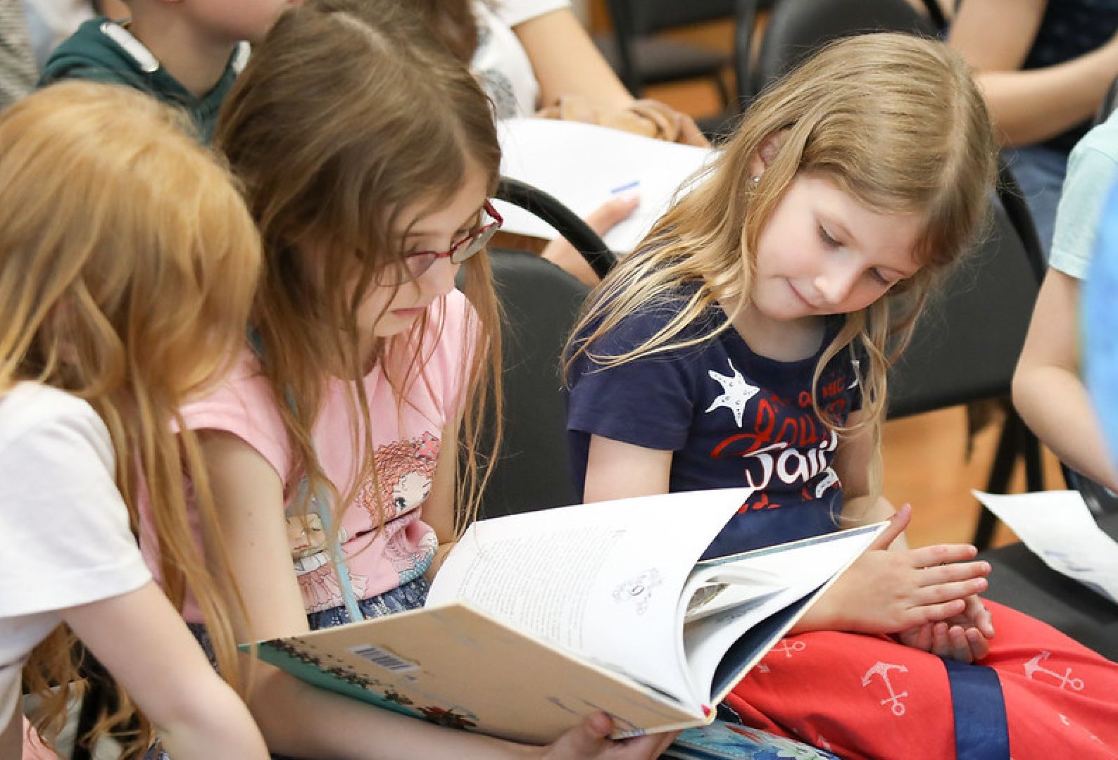 Балашиха, Подмосковье, общество, кинофестивали, книги, школы, библиотеки