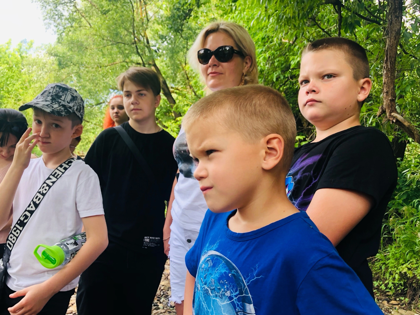 Домодедово, экскурсия, поиск окаменелостей, поиск моллюсков, река, берег реки