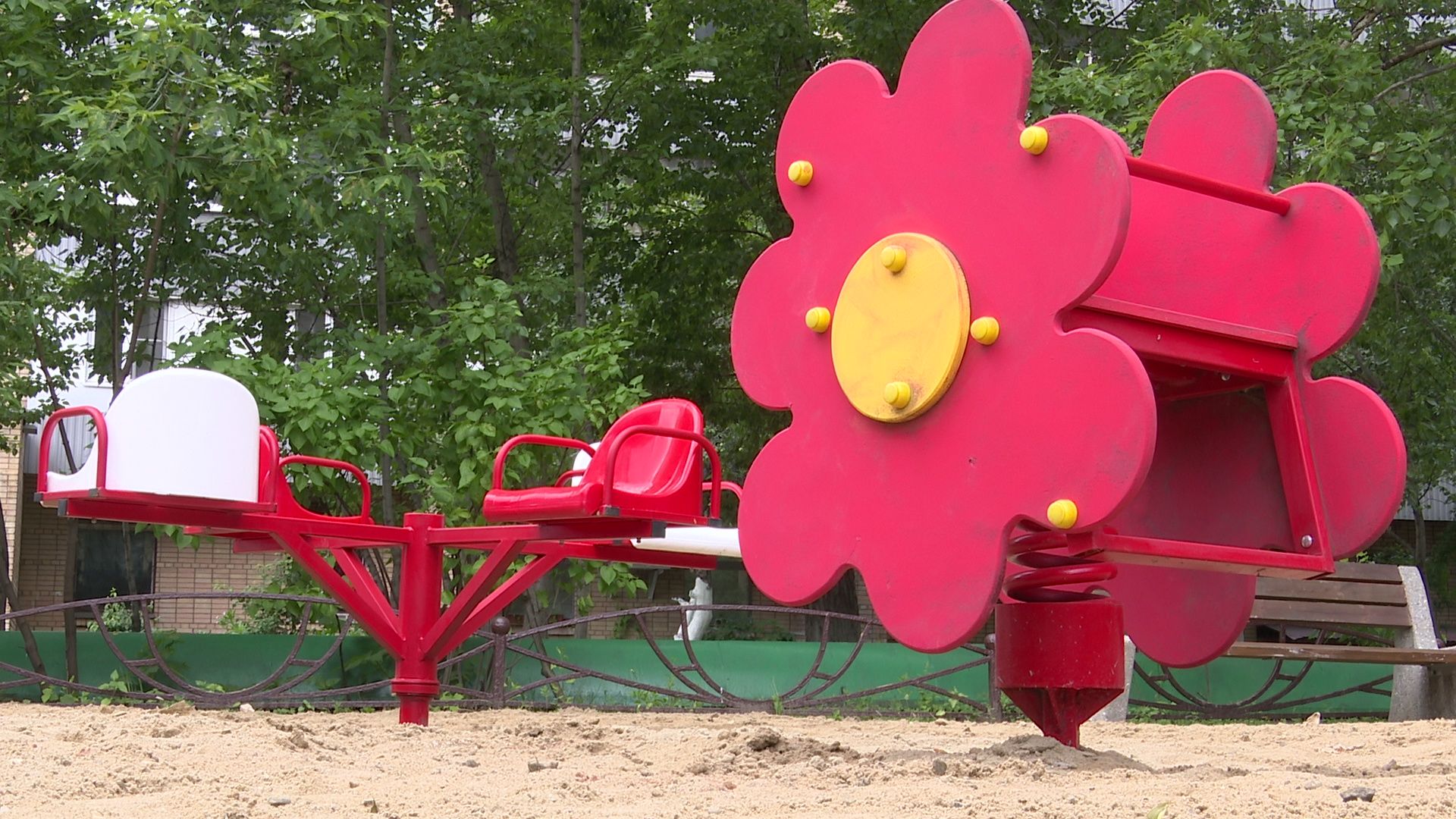 Реутов, детские площадки, качели, карусели, горки, МАФы