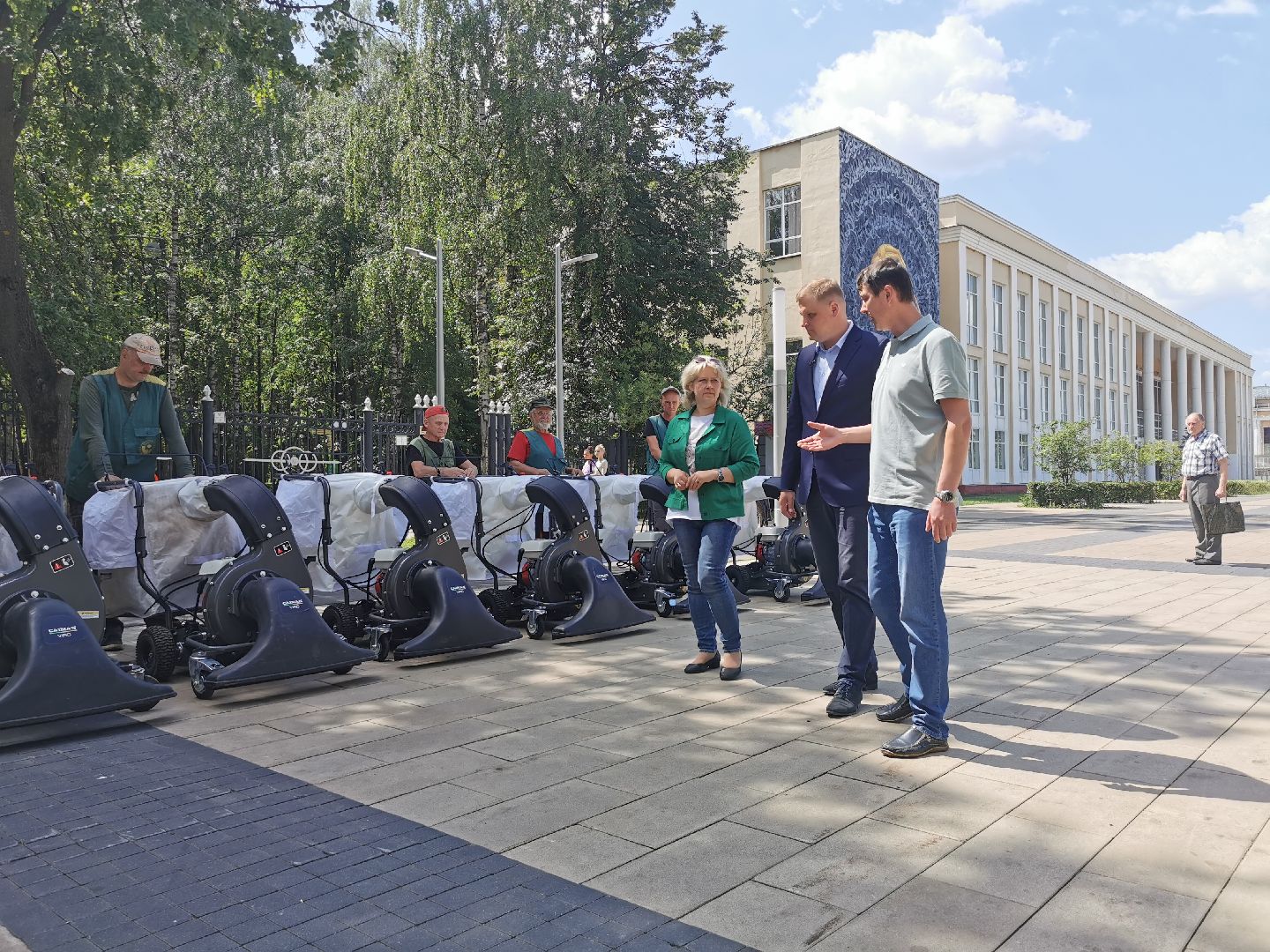 жкх, коммунальная техника,