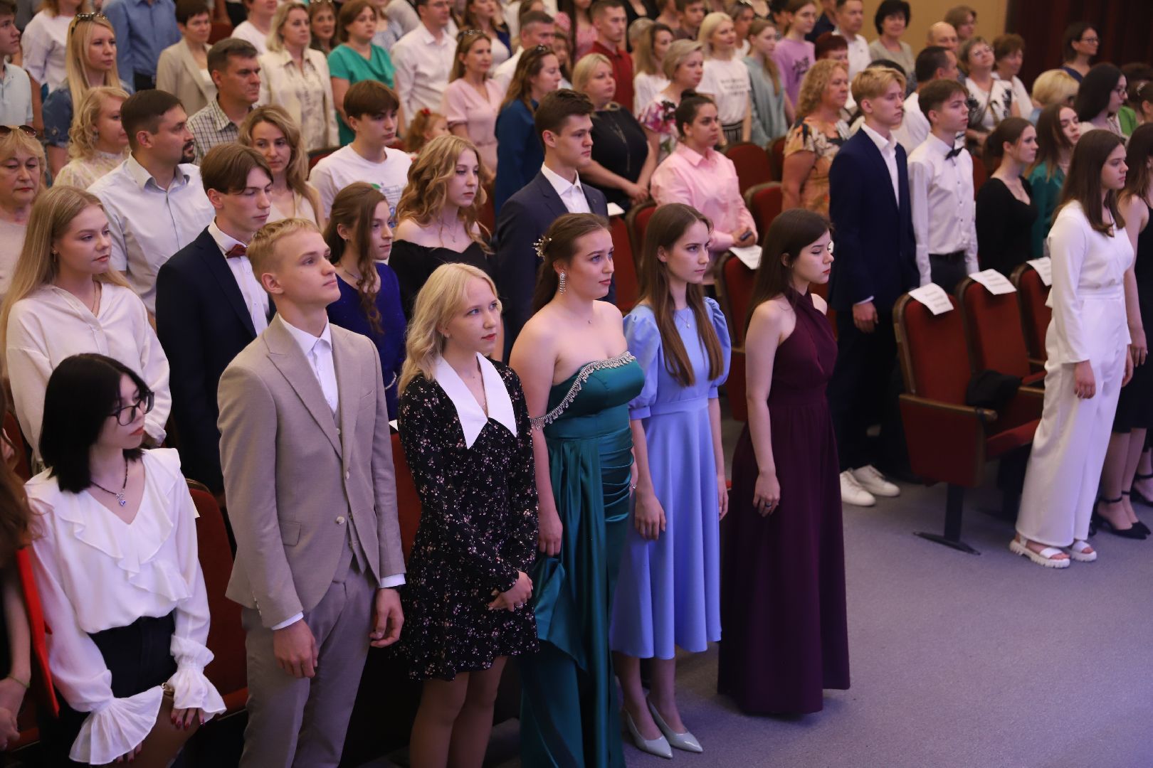 Солнечногорск, медали, выпускники, отличники, школа