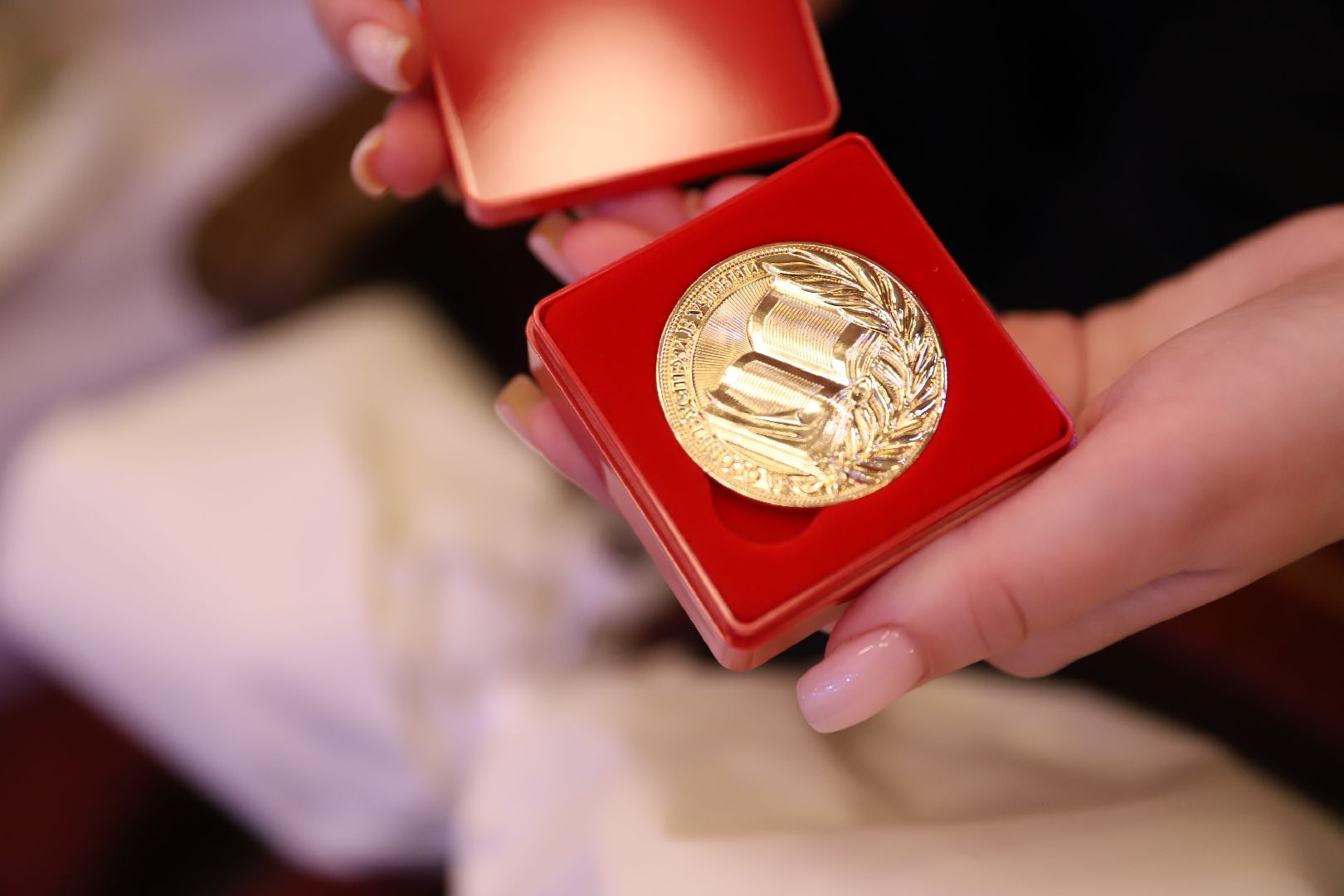 Солнечногорск, медали, выпускники, отличники, школа