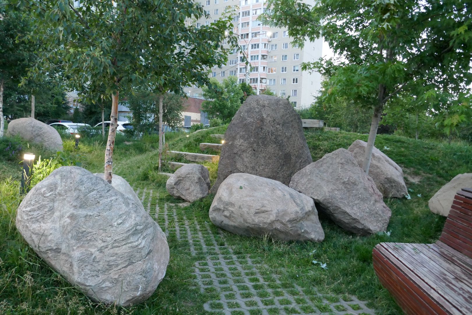 Подольск, сад камней, ленинград, блокада, исполин