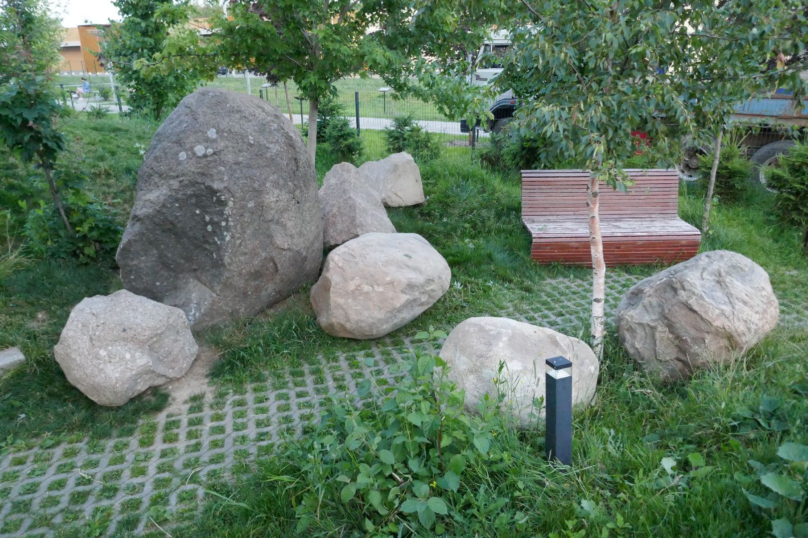 Подольск, сад камней, ленинград, блокада, исполин