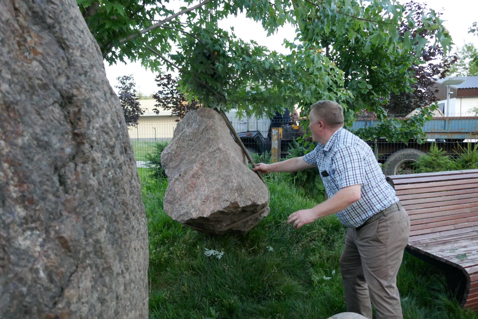 Подольск, сад камней, ленинград, блокада, исполин