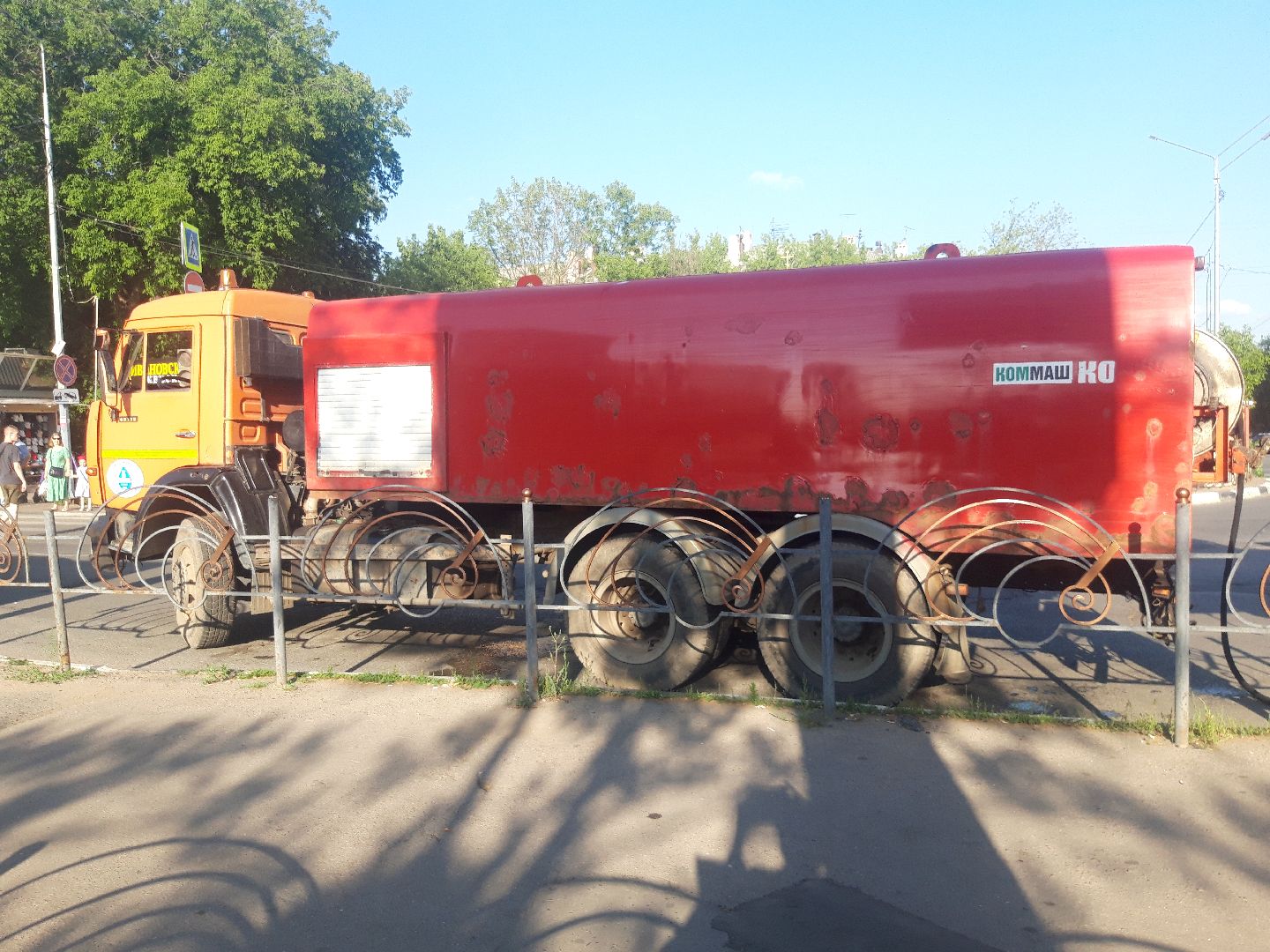 доброе дело, двор,