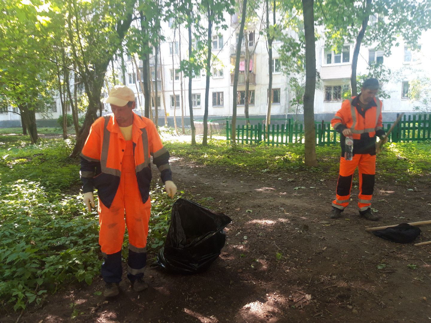 доброе дело, выходи во двор, двор,