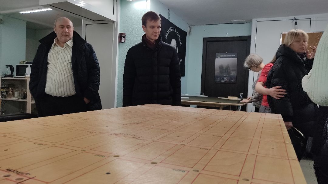 Лобня, города