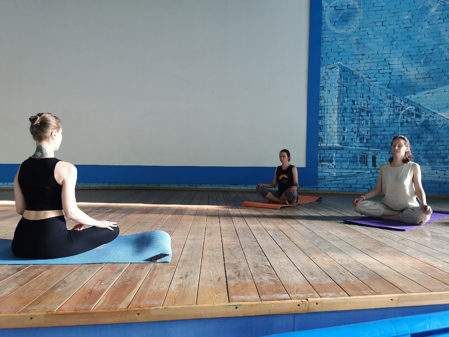 йога, парки подмосковья, лето в подмосковье,