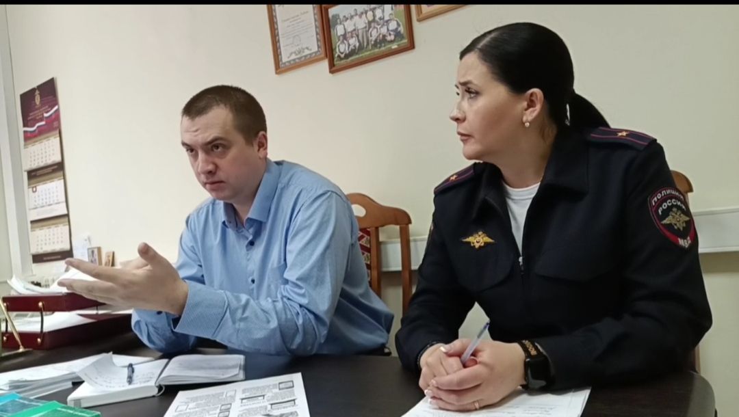 Лобня, города