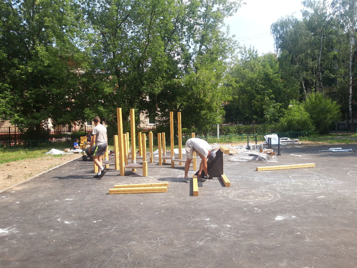 доброе дело, двор,