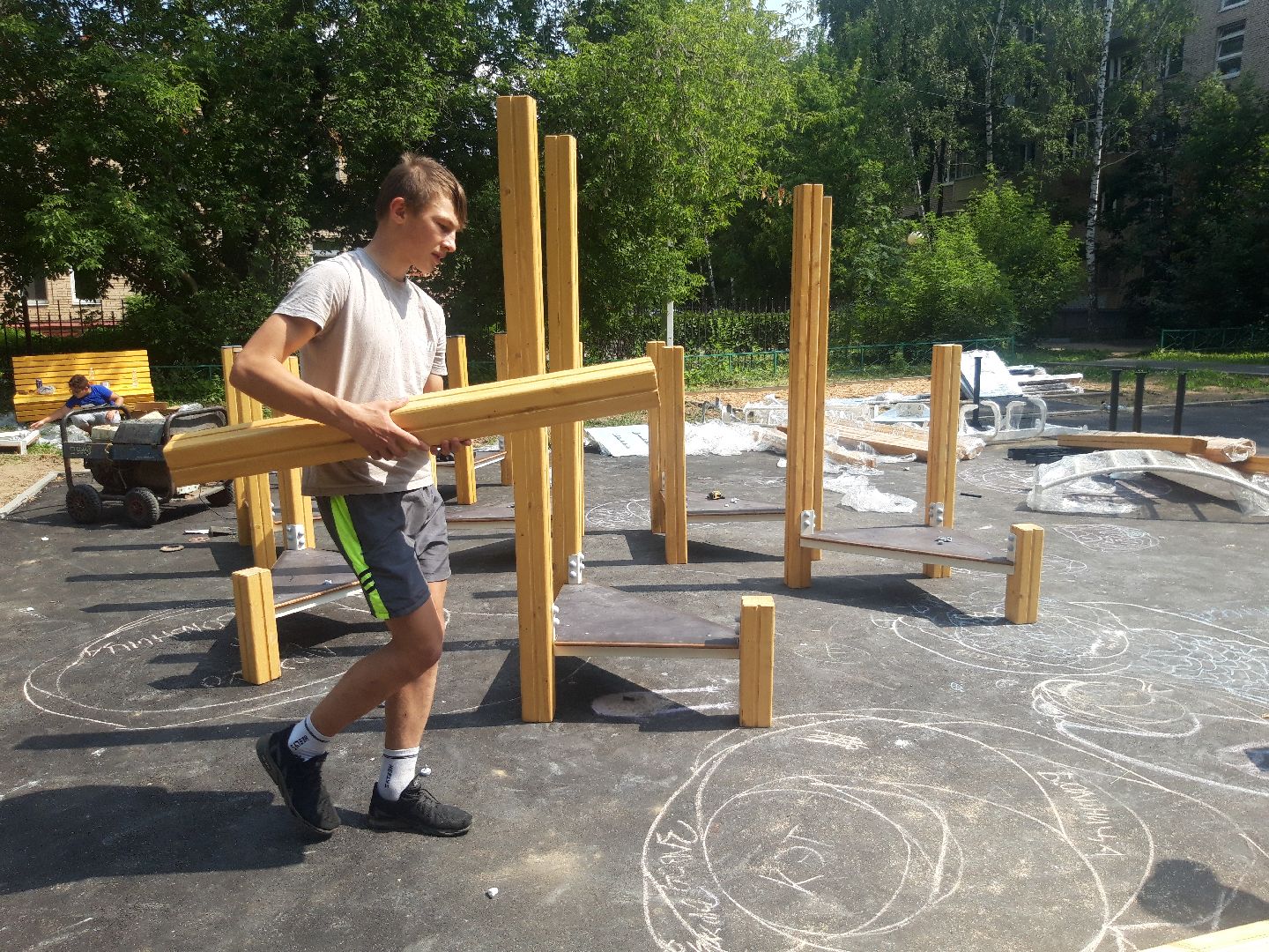 доброе дело, двор,