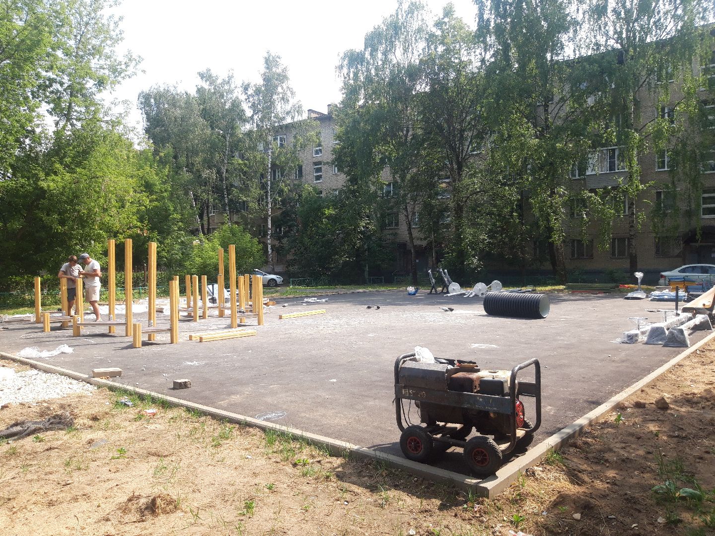 доброе дело, двор,