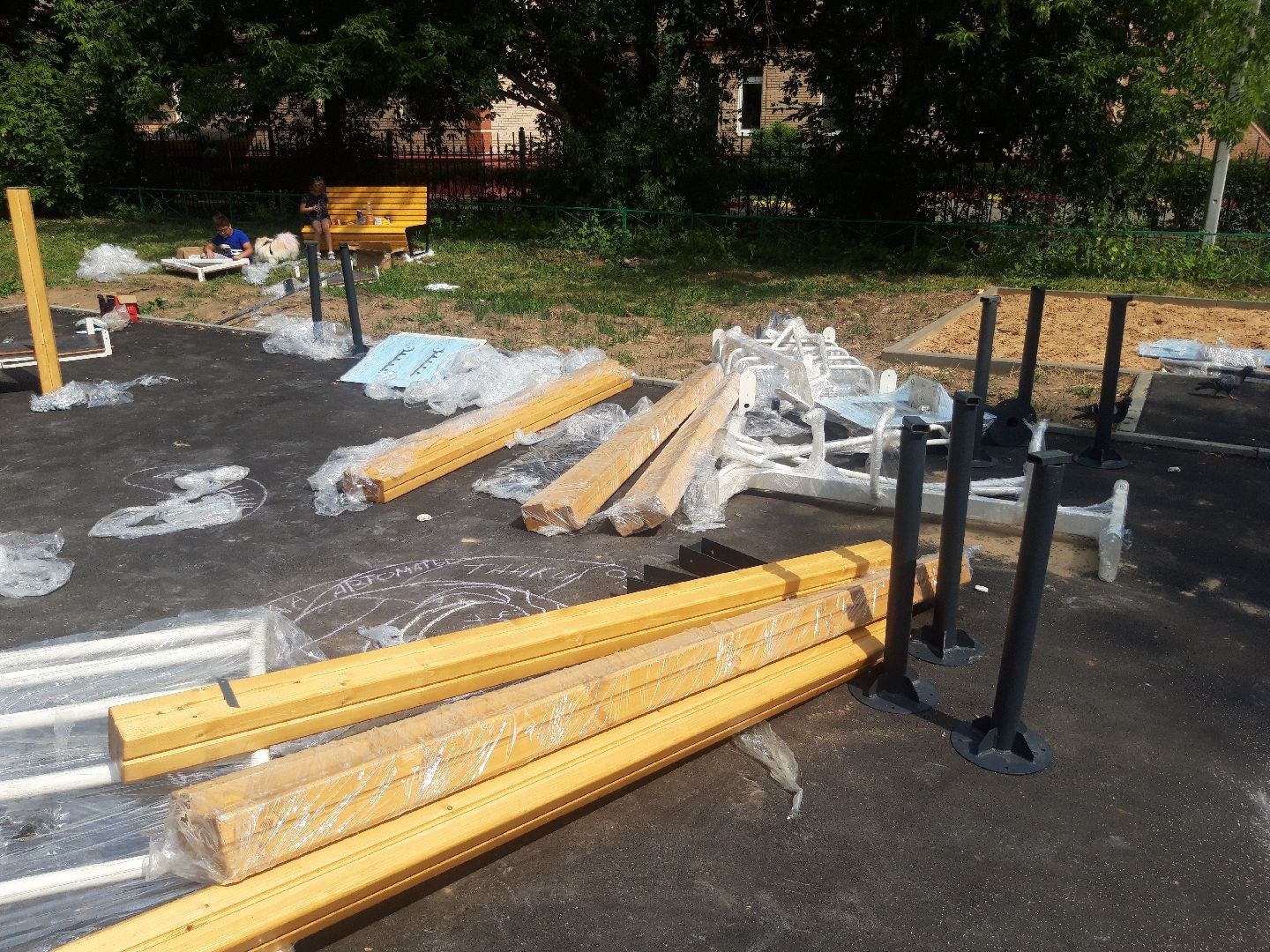 доброе дело, двор,