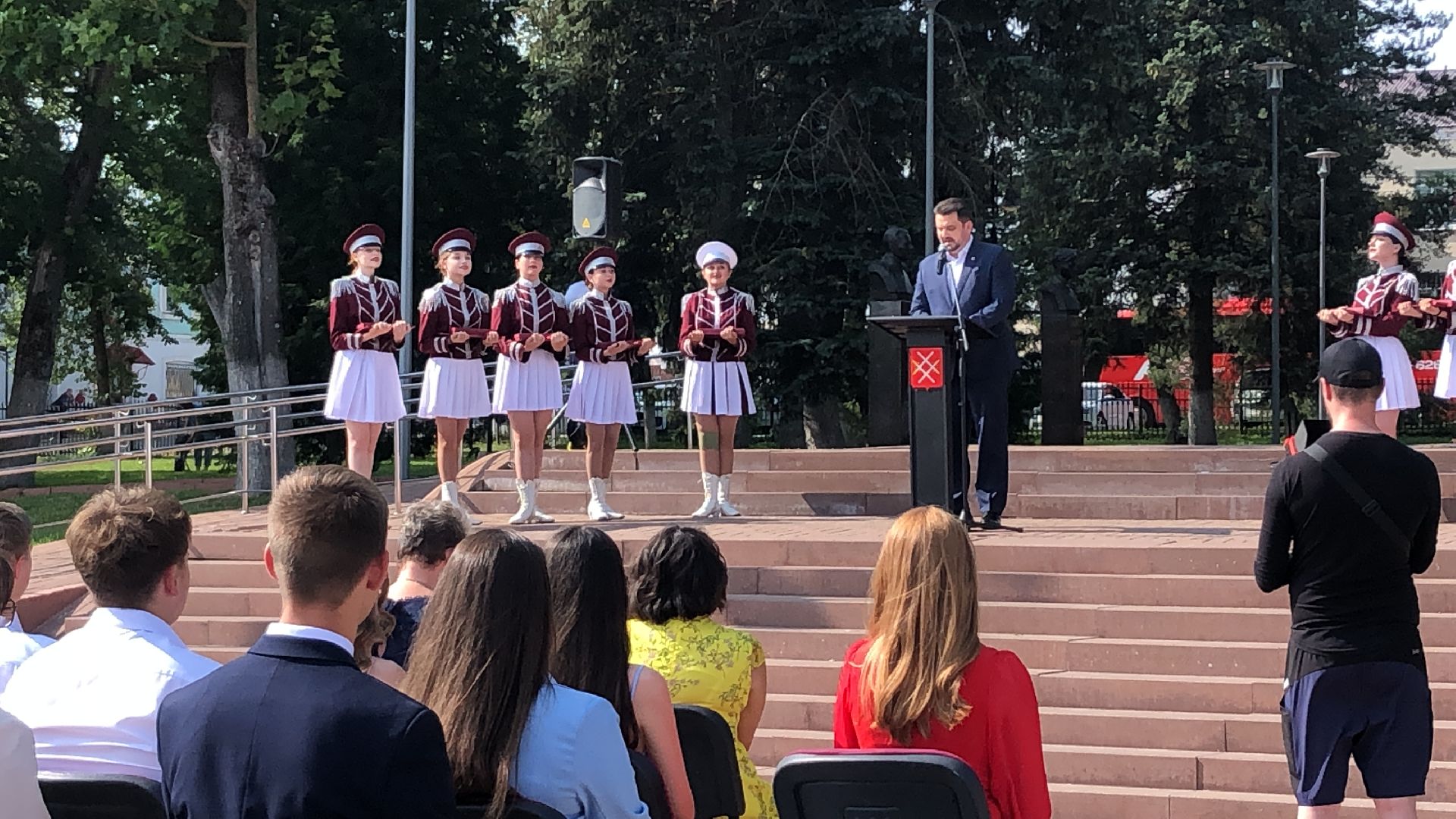 Руза, золотая медаль, выпускники, школа, медалисты