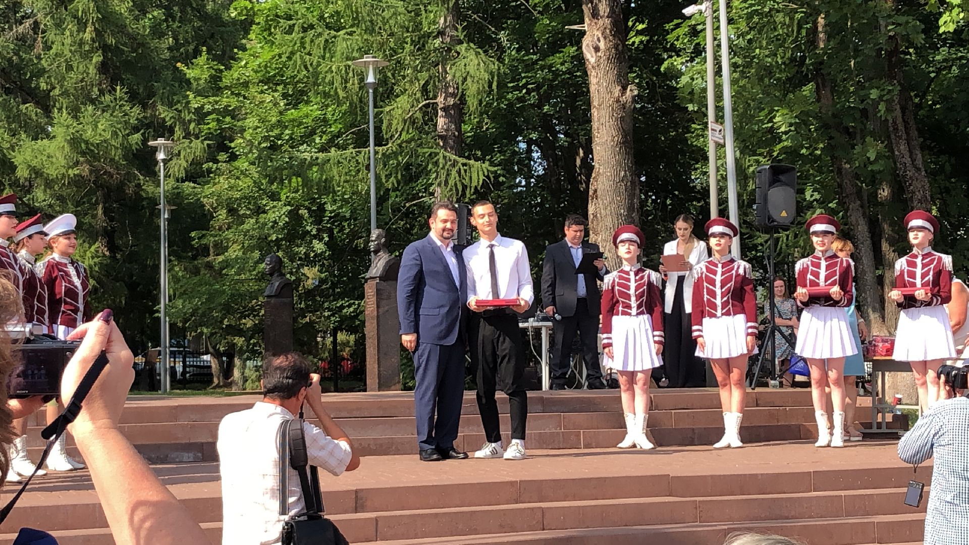 Руза, золотая медаль, выпускники, школа, медалисты