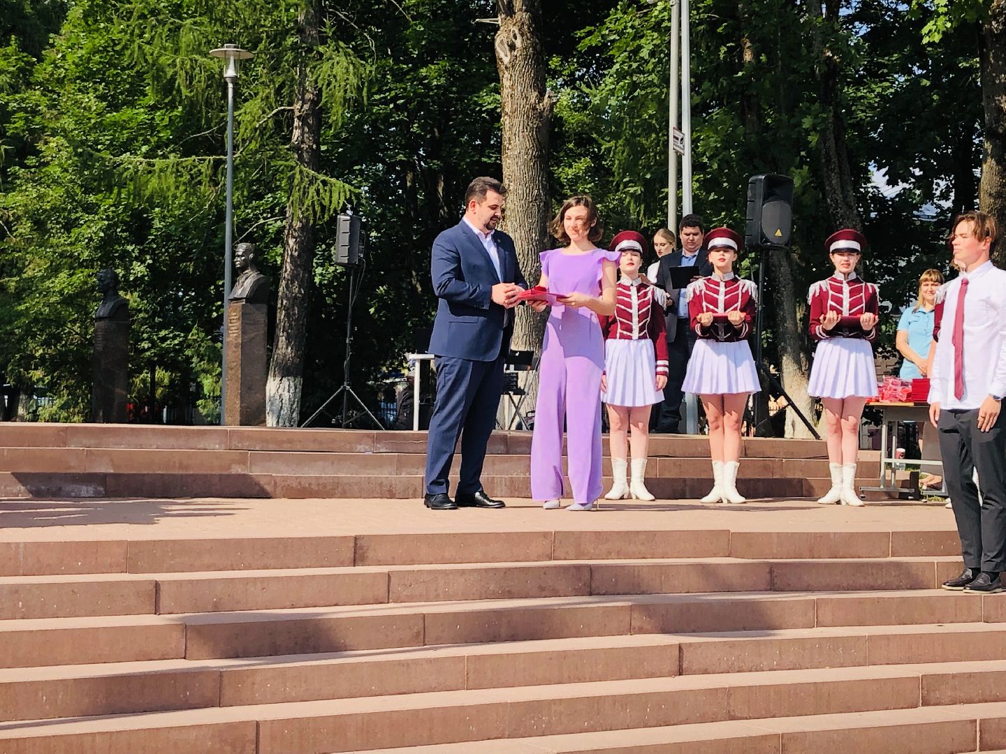 Руза, золотая медаль, выпускники, школа, медалисты