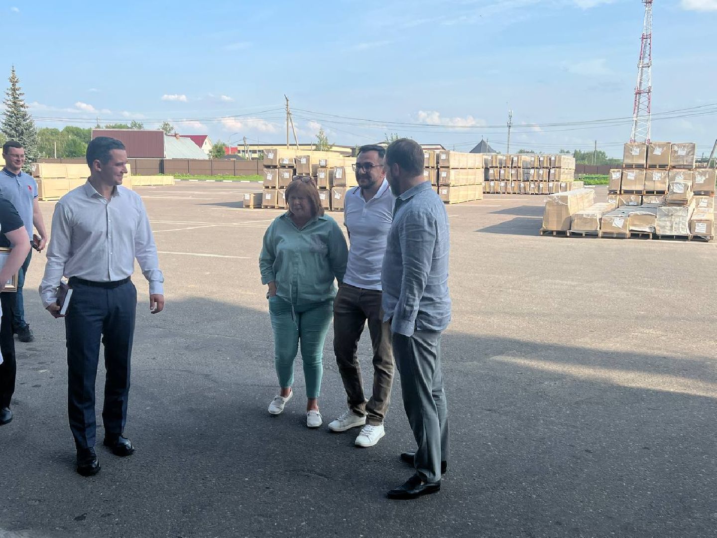 Солнечногорск, предприятие, витраж, депутат, встреча