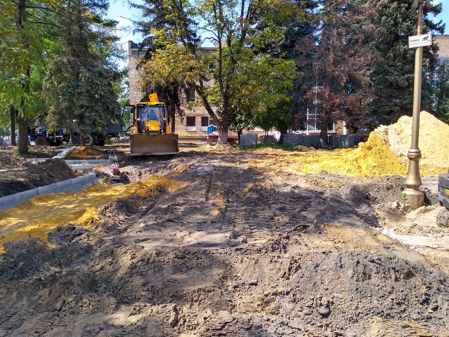 Раменское, благоустройство, сквер у Сатурна