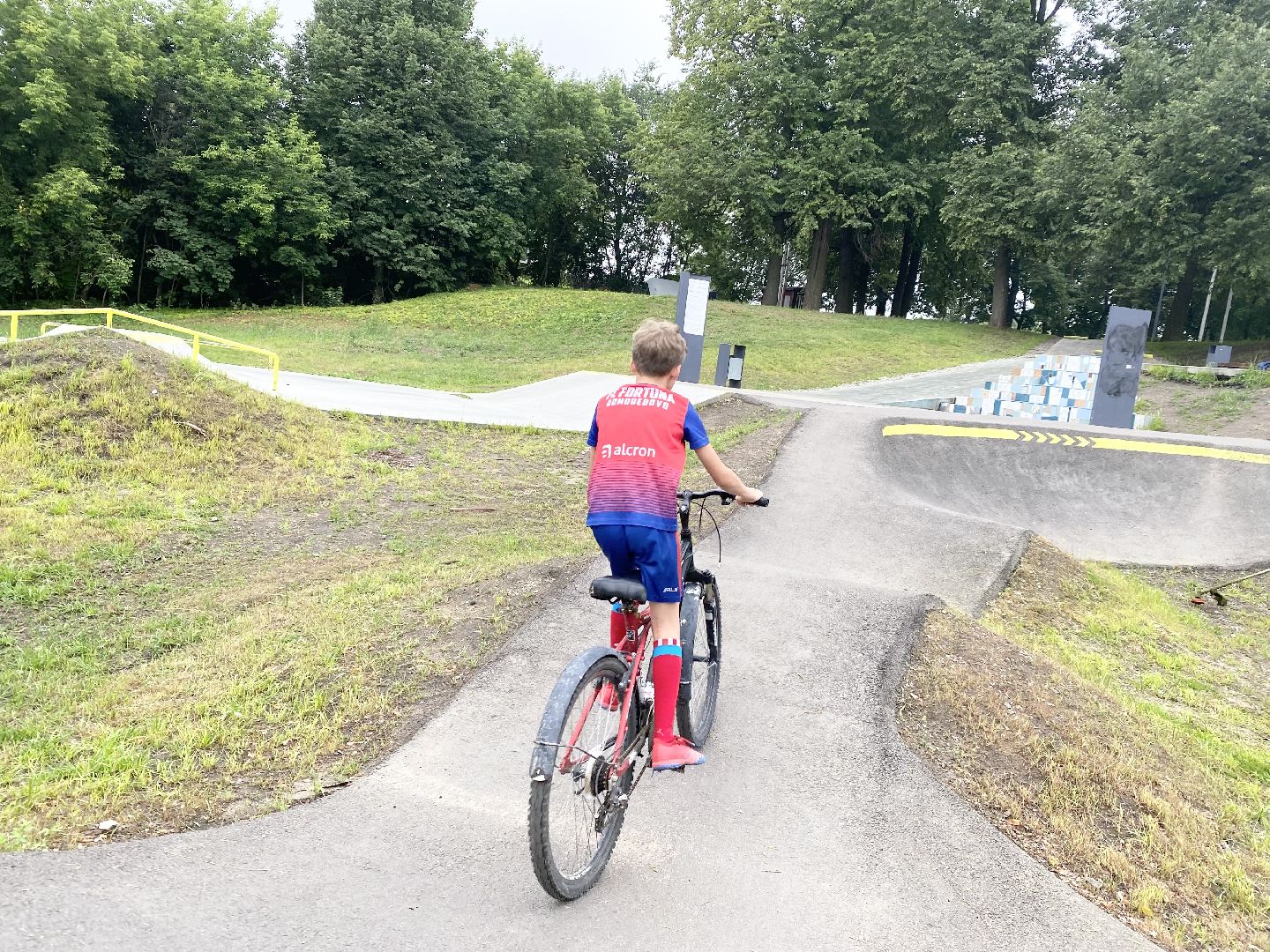 Домодедово, скейт парк, благоустройство, окос травы, покосили траву, уборка газона