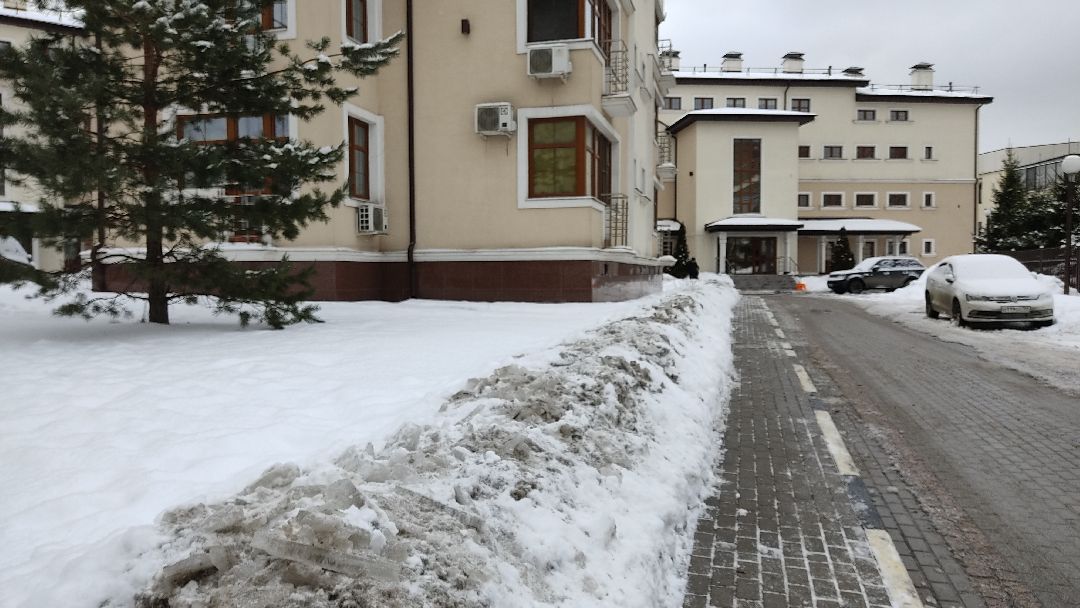 Лобня, города