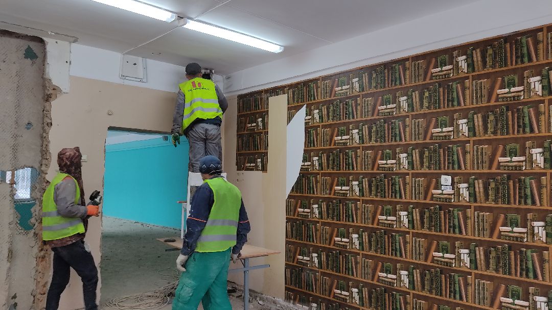 Лобня, города