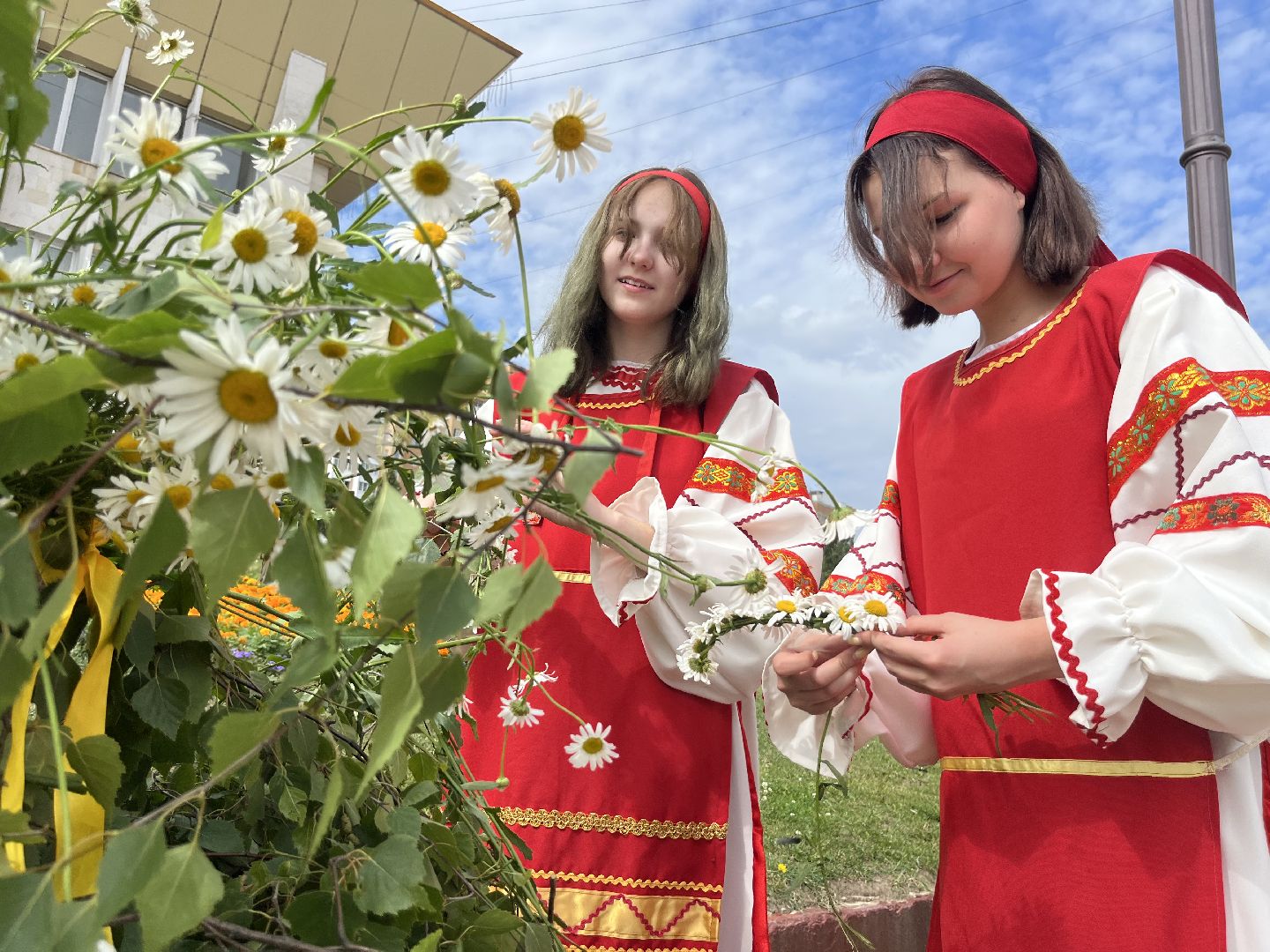 Наро-Фоминск, День семьи, любви и верности, ромашковый праздник, культура Подмосковья