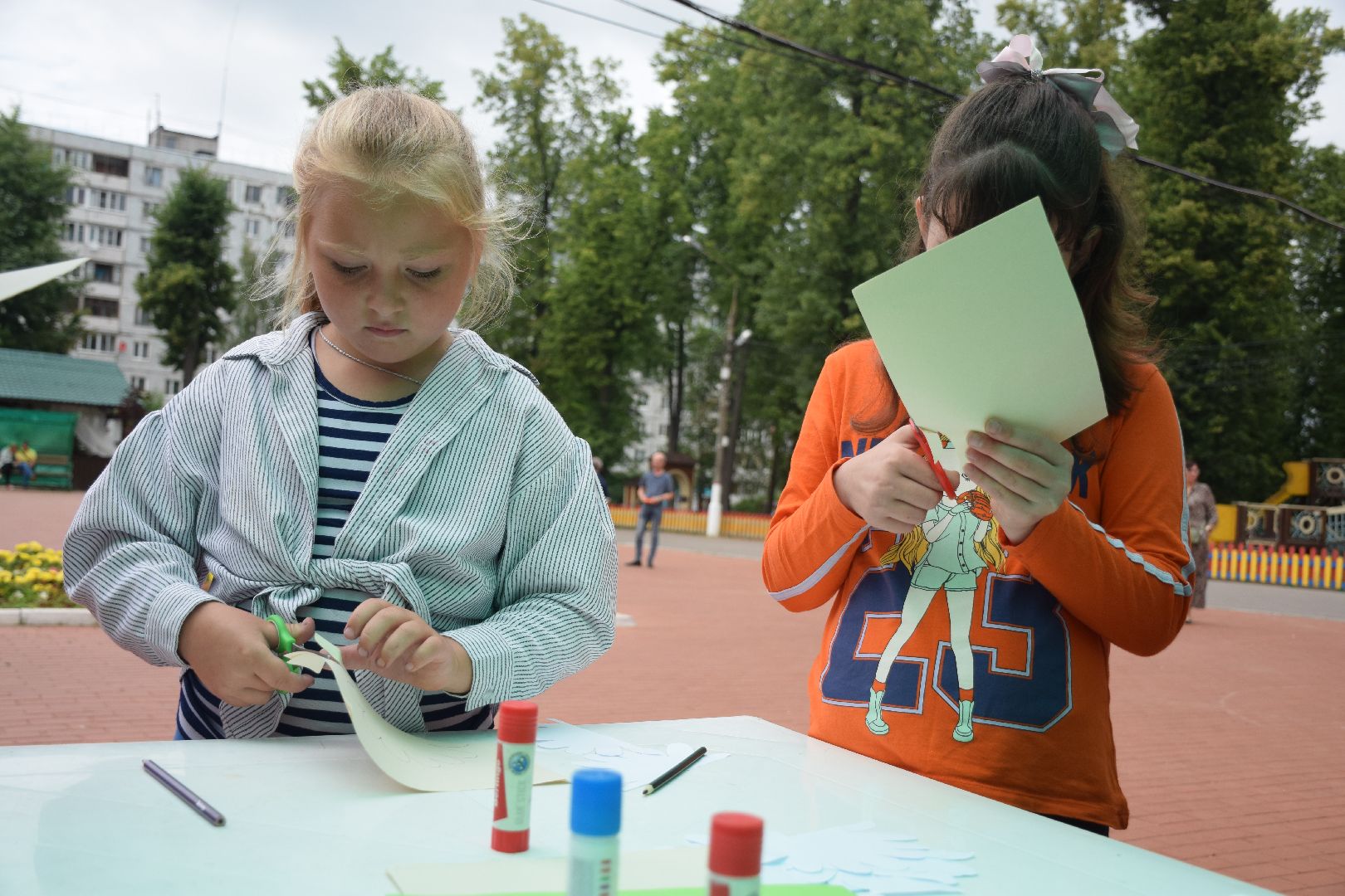 Павловский Посад, городской округ Павловский Посад, парк, дети, образование, день семьи, ромашка
