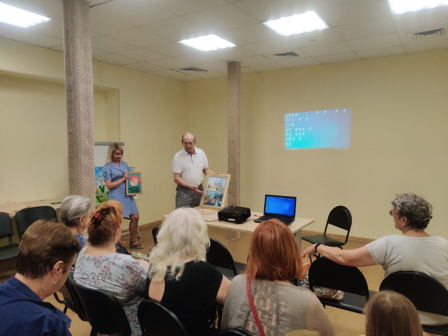 Красноармейск, Пушкинский, художник, картины в дар