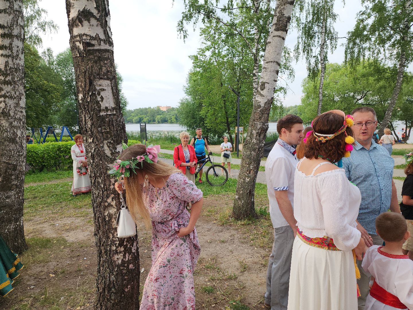 Долгопрудный, Ивана-Купала, Иванов день, венки, хороводы, загадки