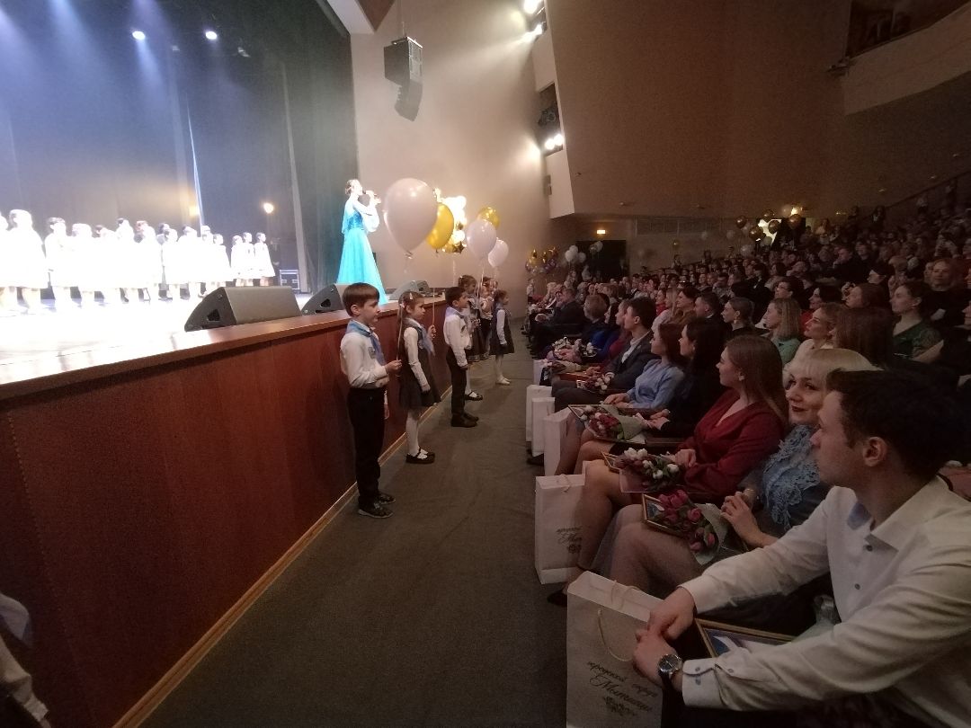 Образование, учителя, воспитатели, школа, детский сад