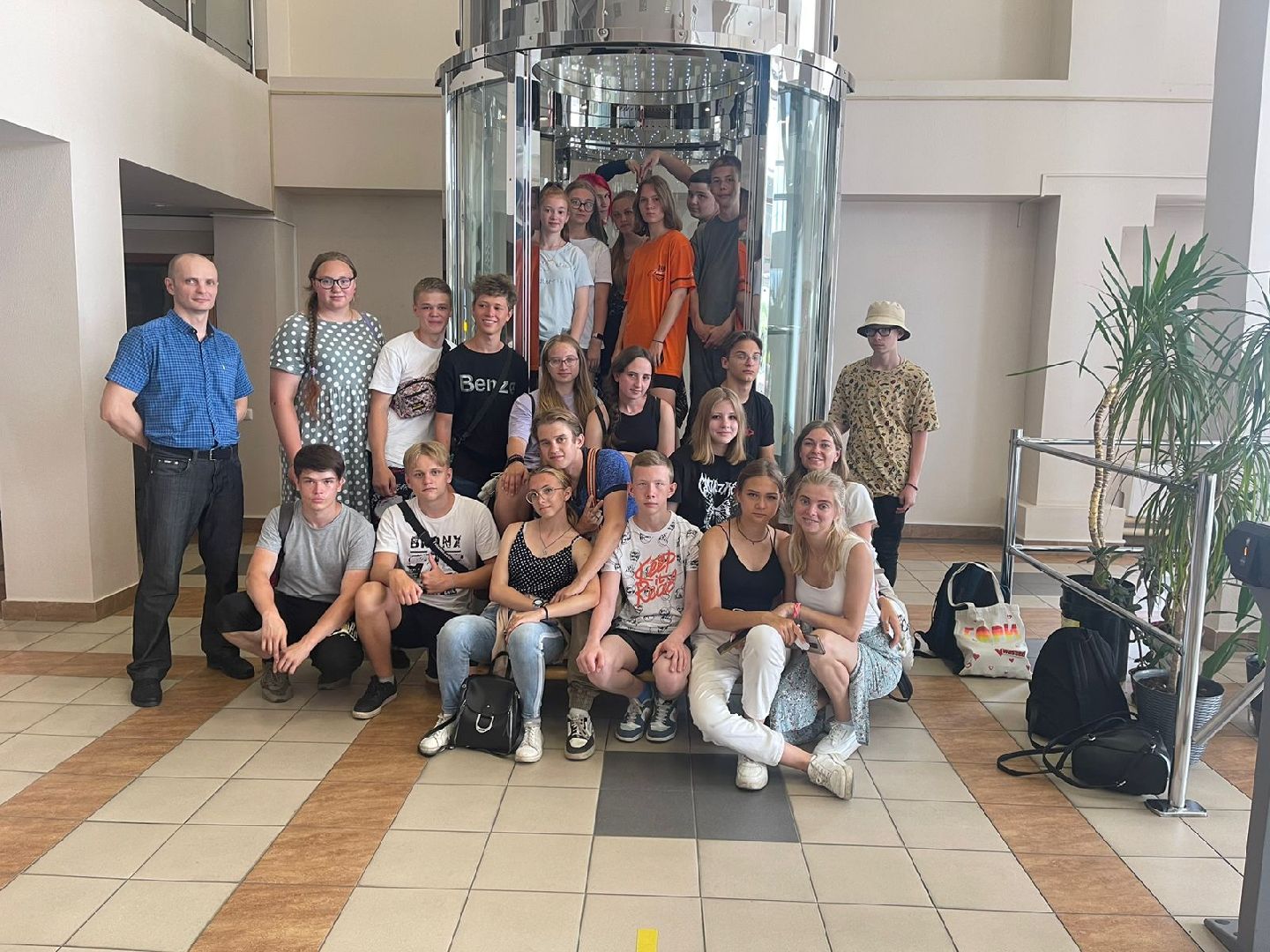 Серпухов, Подмосковье, губернатор, завод, экскурсия, подростки