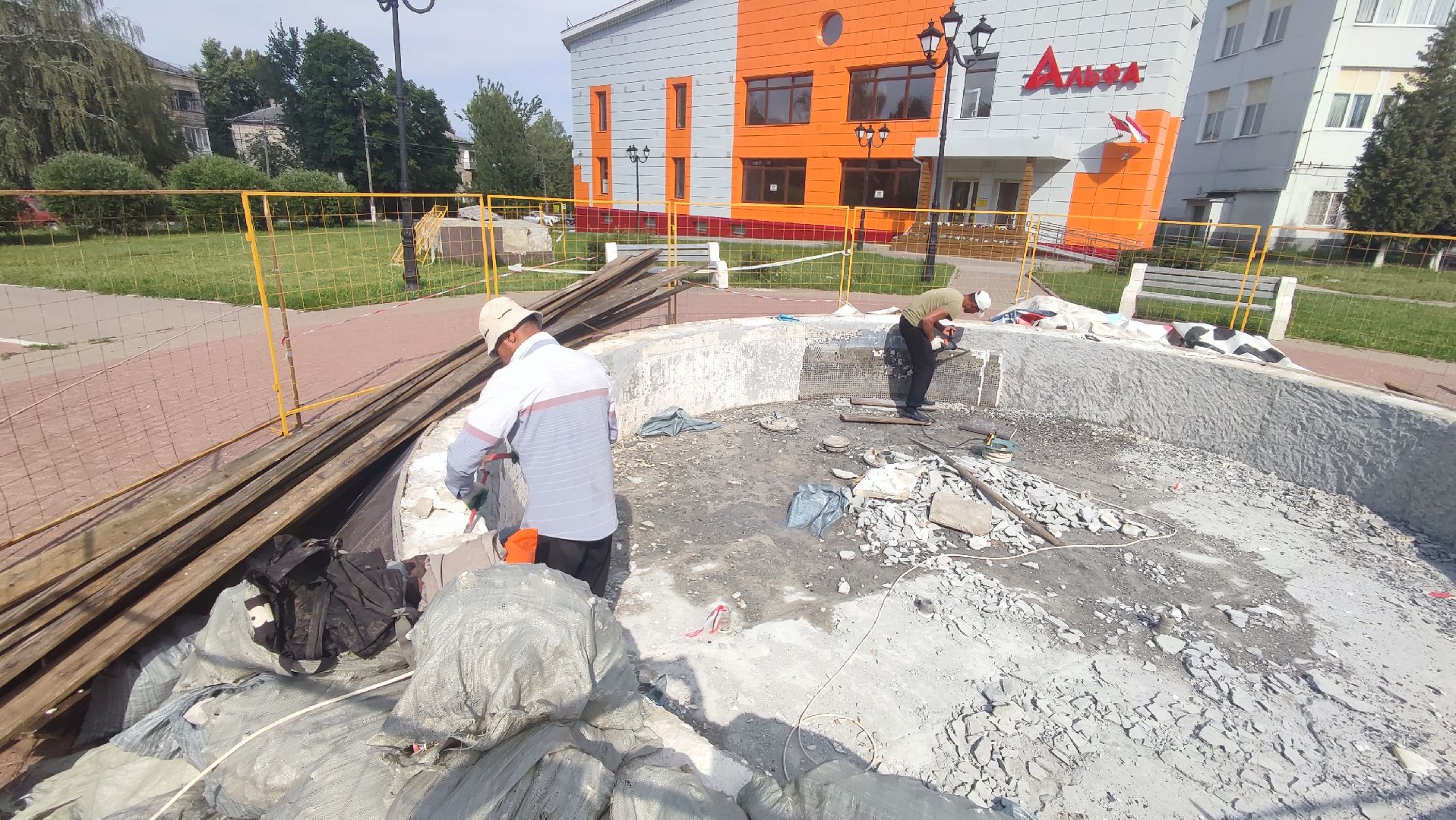 Кашира, фонтан, сквер им. Генерала Белова, благоустрйоство