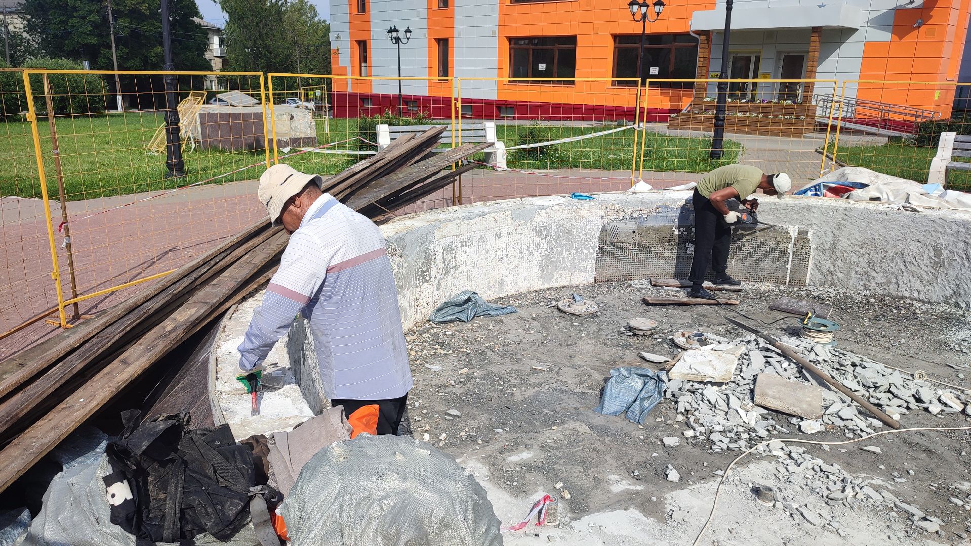 Кашира, фонтан, сквер им. Генерала Белова, благоустрйоство