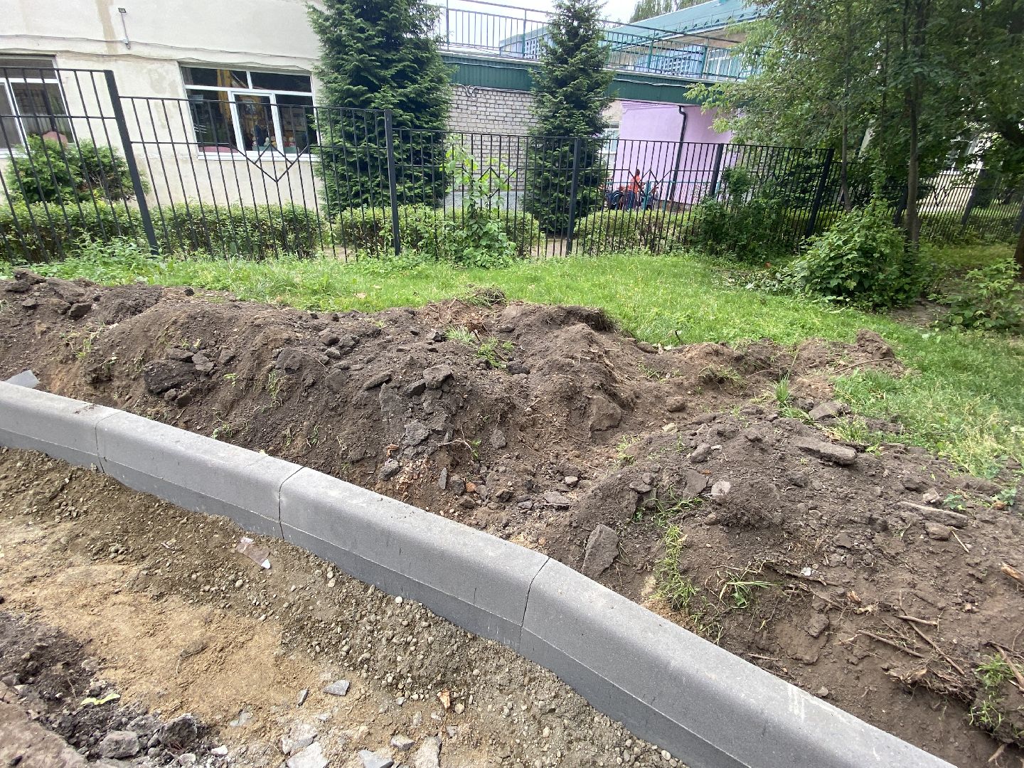 школы, ремонт дорог,