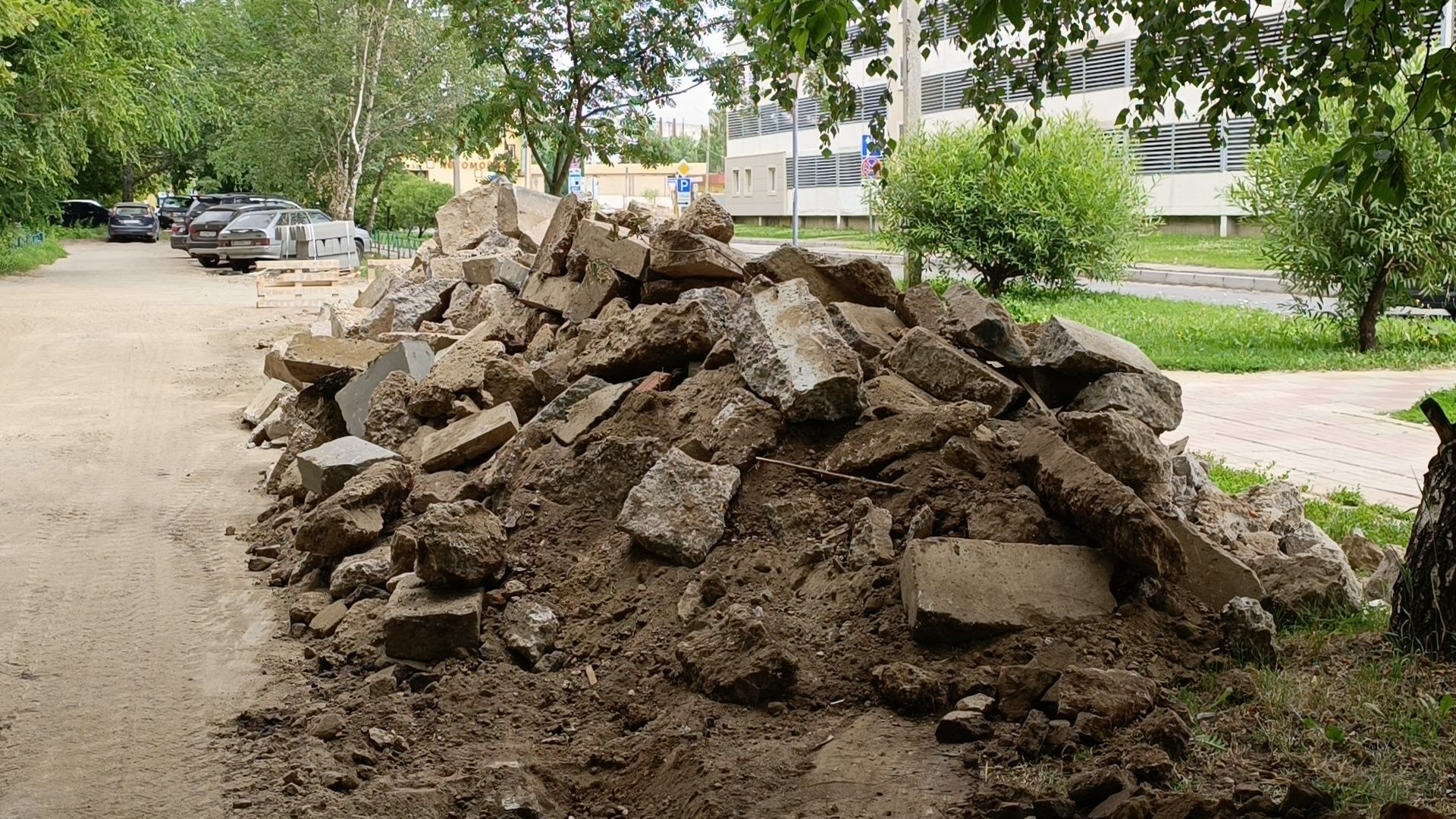 Лобня, двор, благоустройство