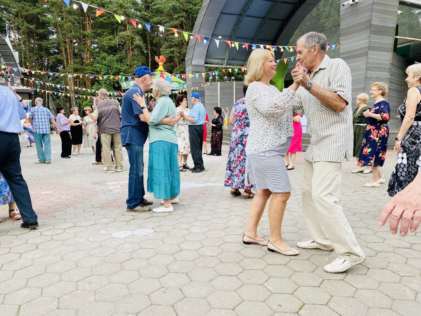 Домодедово, ретро танцы, активное долголетие, духовой оркестр, почтенный возраст