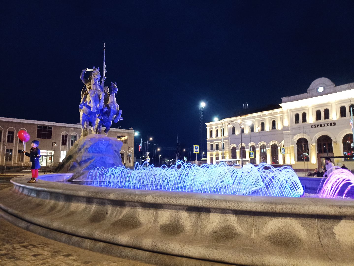 Серпухов, Подмосковье, туризм в Подмосковье, история Серпухова, достопримечательности, ночной город