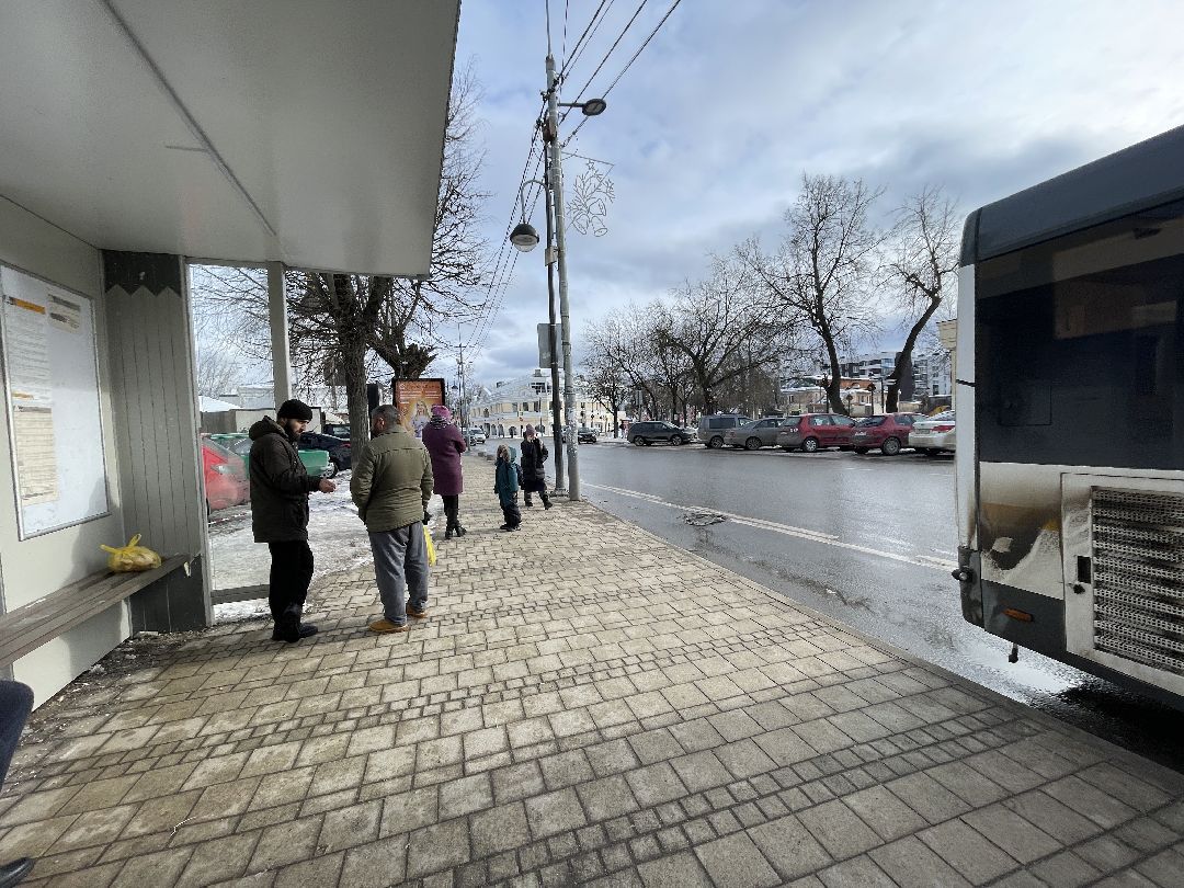 Транспорт, остановка, общественный транспорт, культура, музей, кинотеатр, манеж, Звенигород