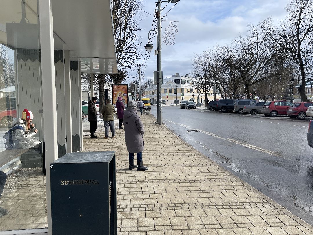 Транспорт, остановка, общественный транспорт, культура, музей, кинотеатр, манеж, Звенигород