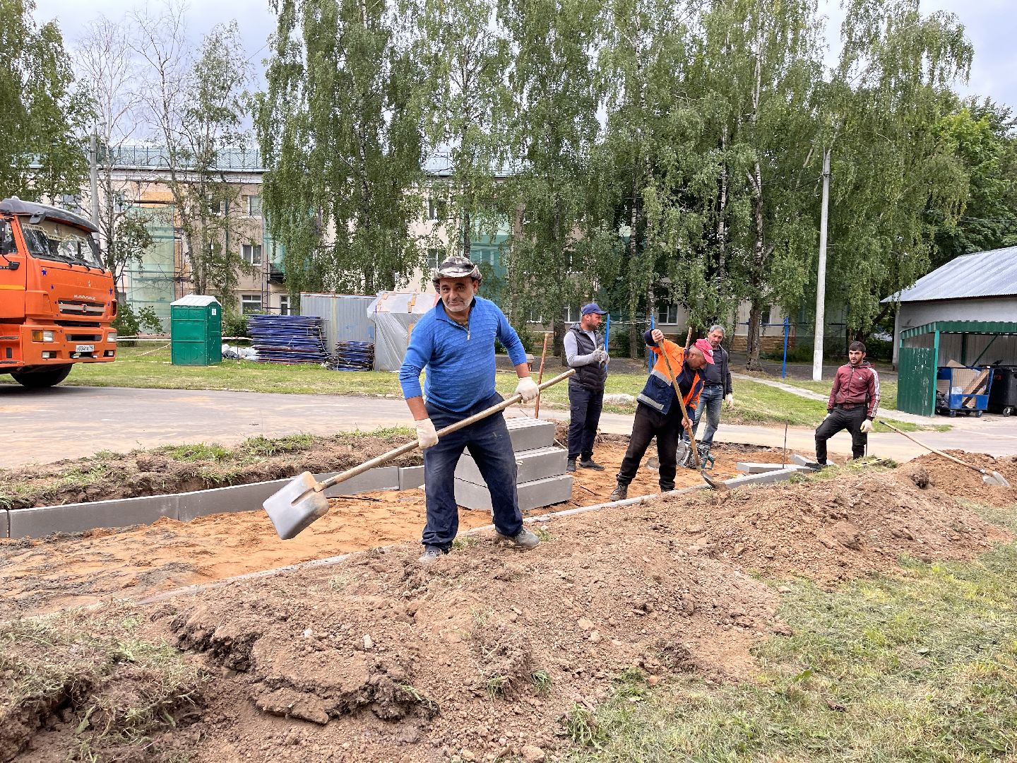 Дорога, асфальт, укладка асфальта