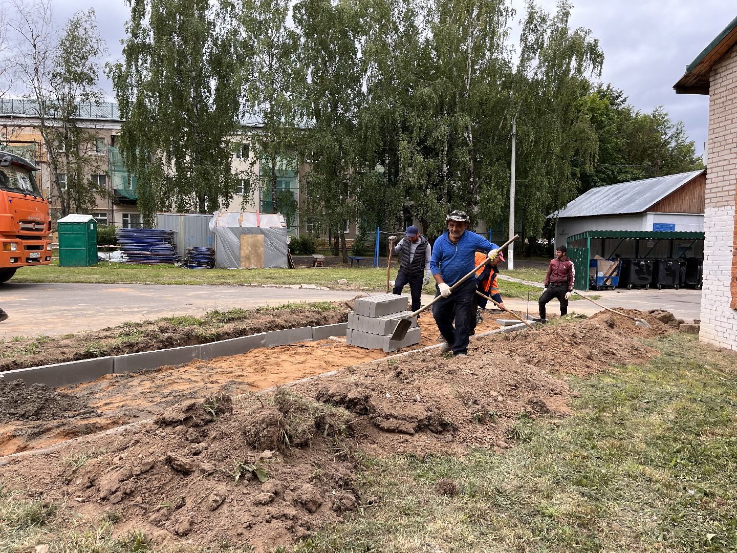 Дорога, асфальт, укладка асфальта