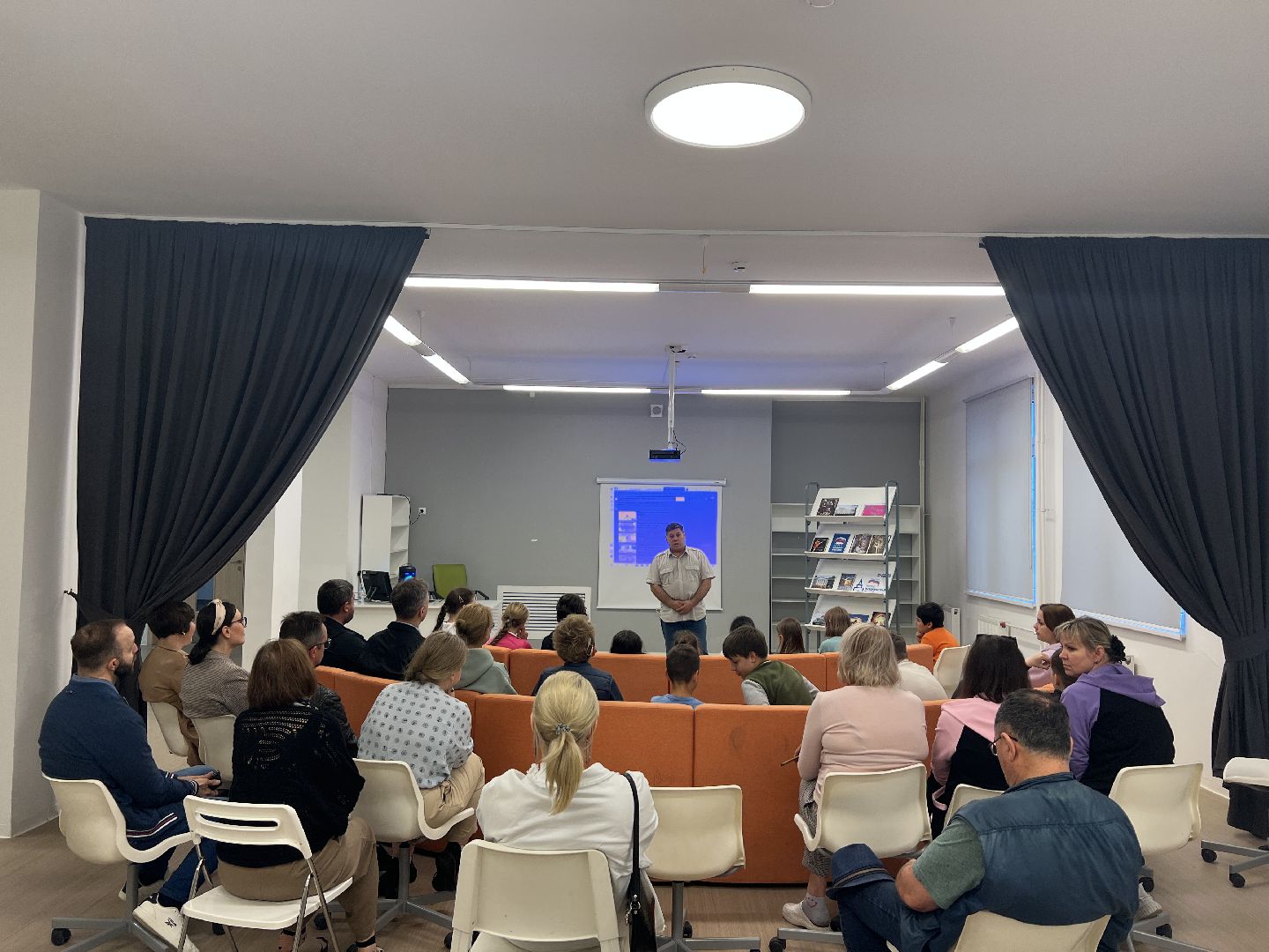 Химки, культура, экскурсия, библиотека, Мариинский театр