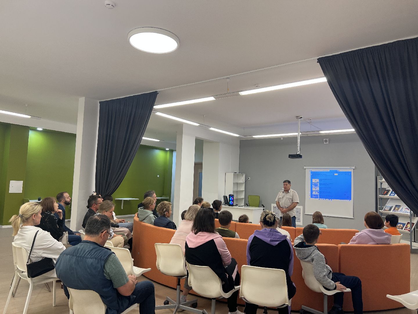 Химки, культура, экскурсия, библиотека, Мариинский театр