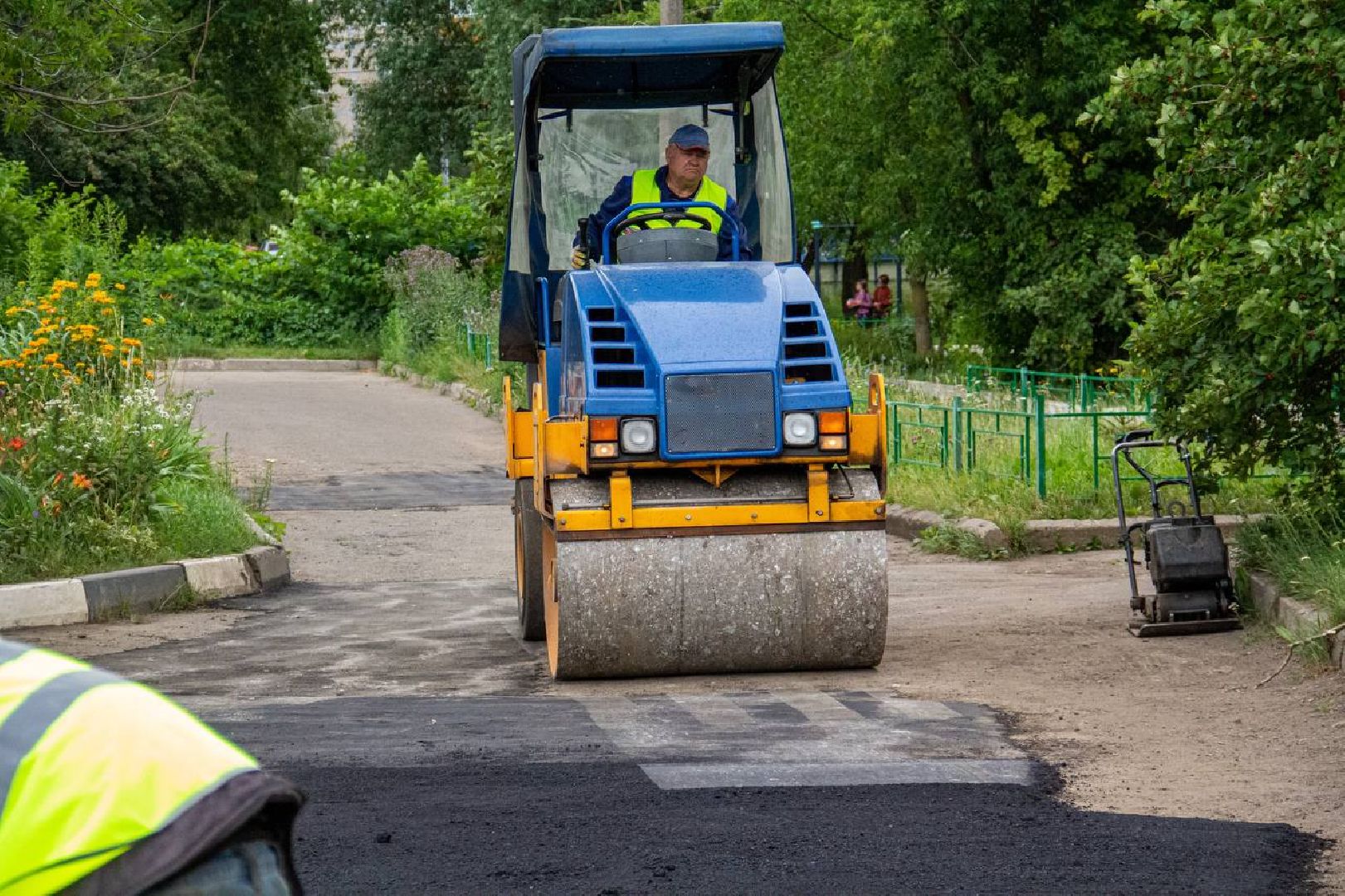 Подольск, двор, ямочный ремонт, асфальт, благоустройство
