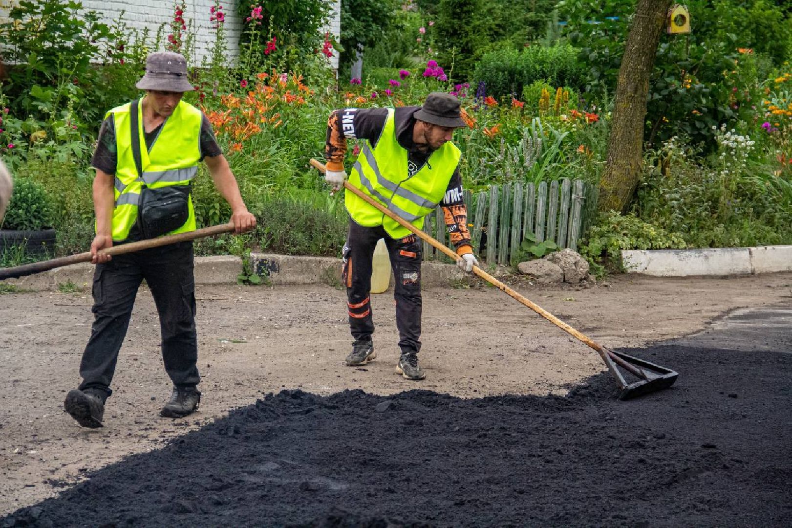 Подольск, двор, ямочный ремонт, асфальт, благоустройство
