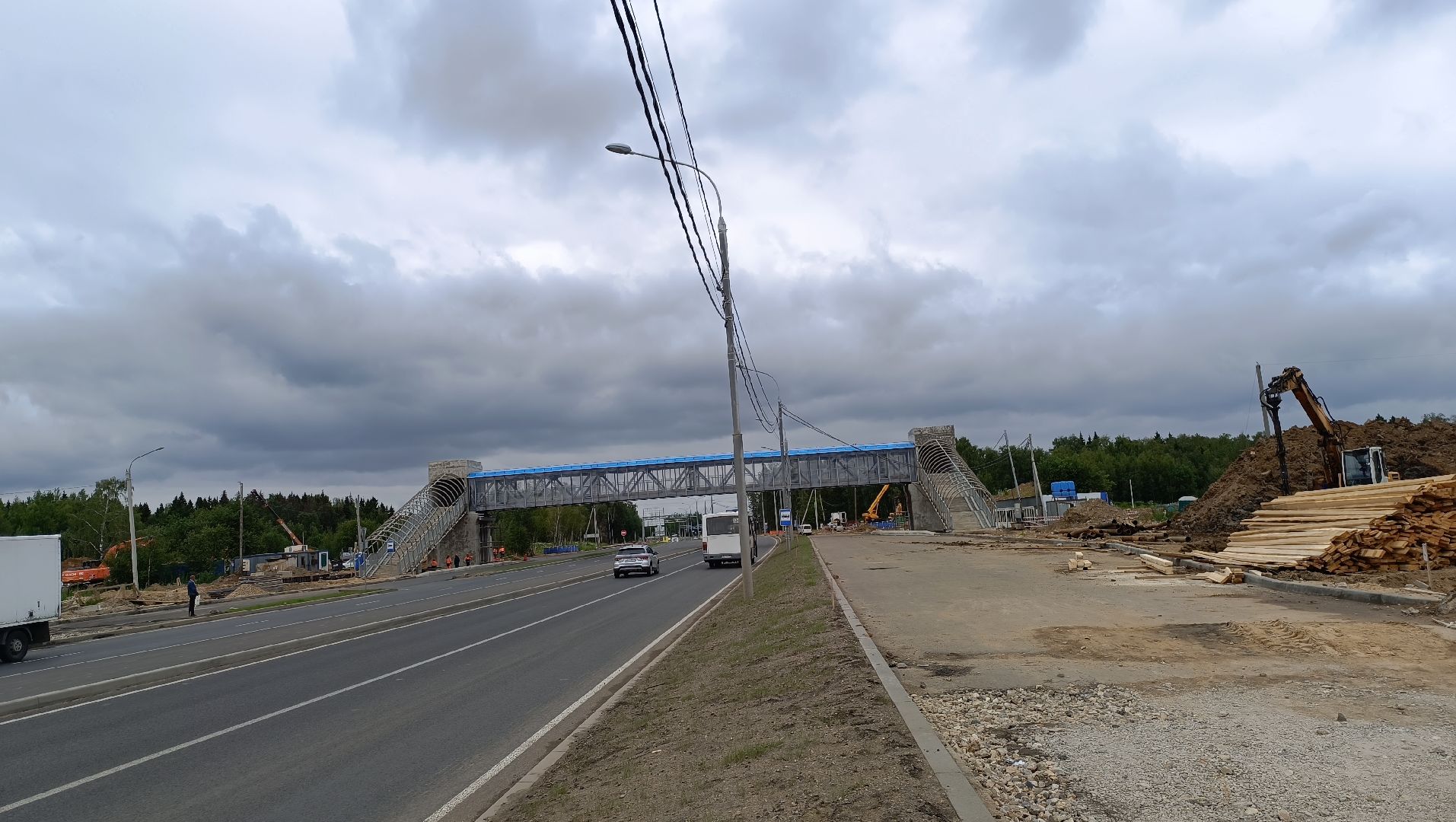 Лобня, вода, дороги